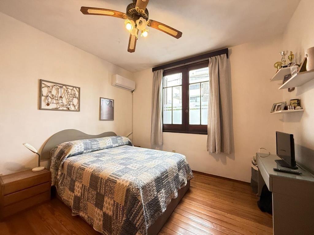 Venta Casa PH Parque Batlle 5 dorm. garage y patio