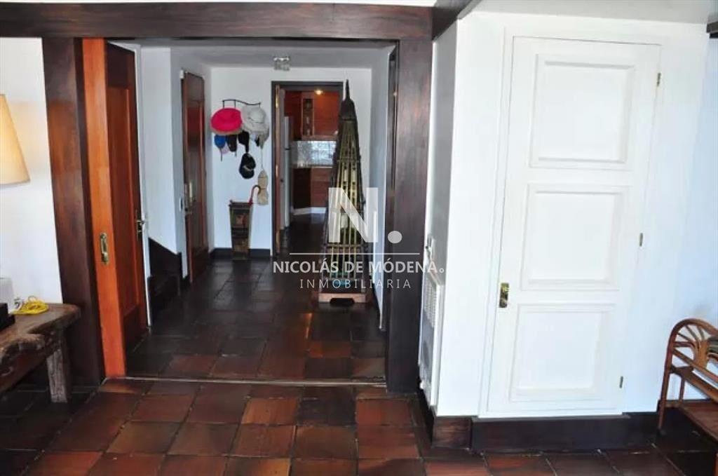 Oportunidad imperdible, departamento de 4 en