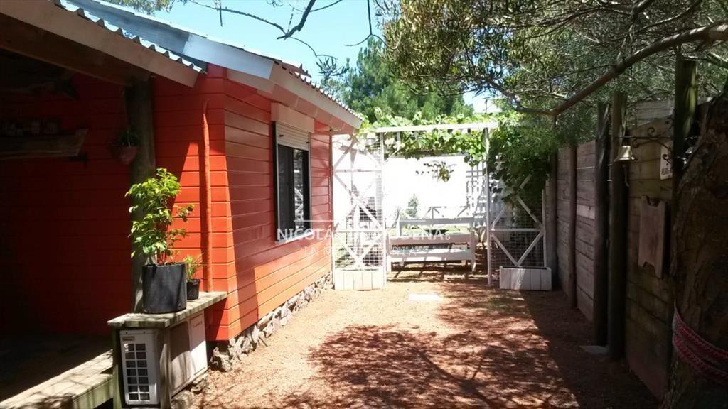 la barra casa de tres dormitorios