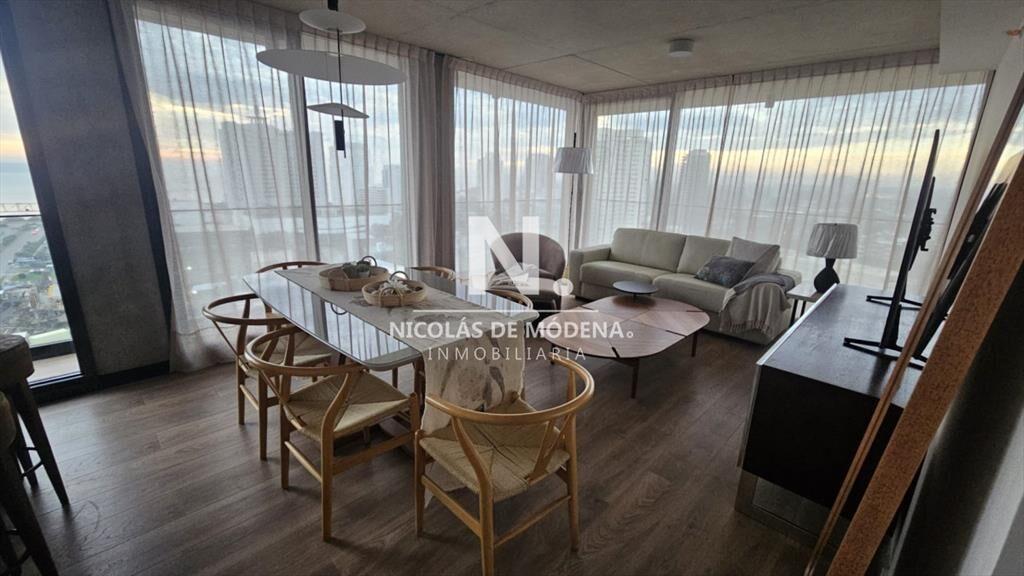 Venta de Apartamento 3 Dormitorios - Torres del -