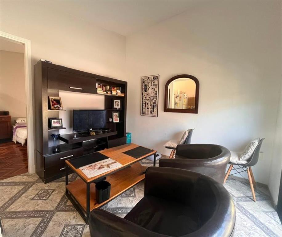 Venta apartamento alquilado de 1 dormitorio, planta baja co