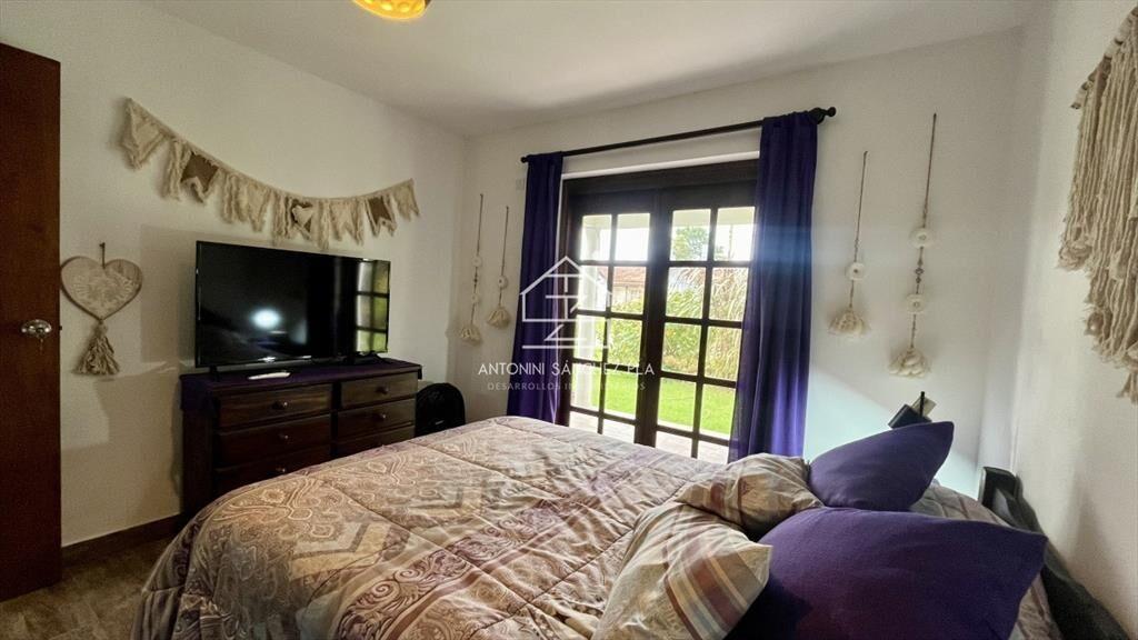 Casa Venta 5 dormitorios Pinares