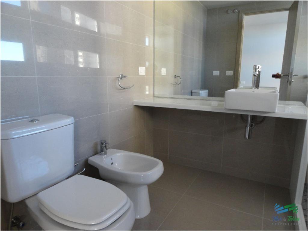 Apartamento en Brava, 2 dormitorios *