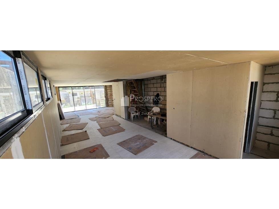 2110/4 Venta Casa 3dorm Lomas de Solymar Cochera Duplex Parr