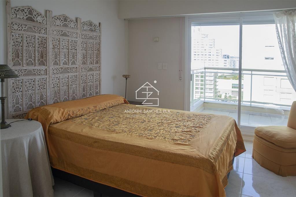 Departamento de 3 dormitorios en venta frente a