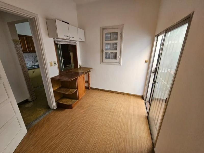 Venta apartamento de 3 dormitorios, 2 baños y patio con par