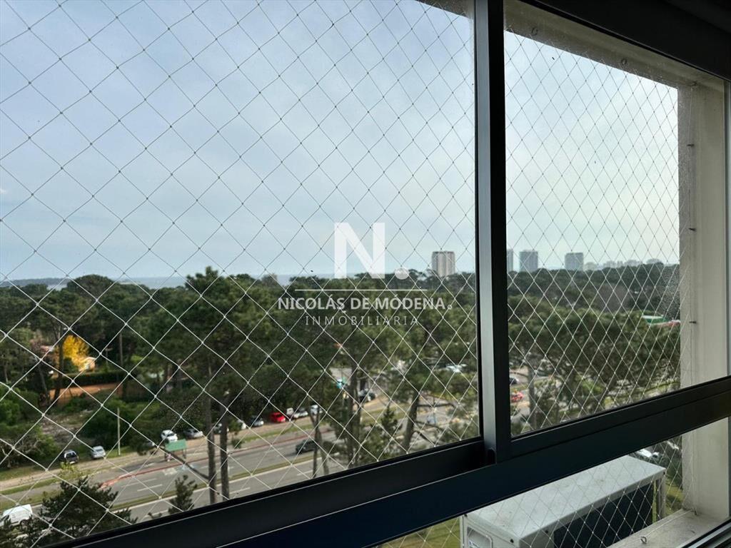 Apartamento de 1 dormitorio en Venta en Av. , del