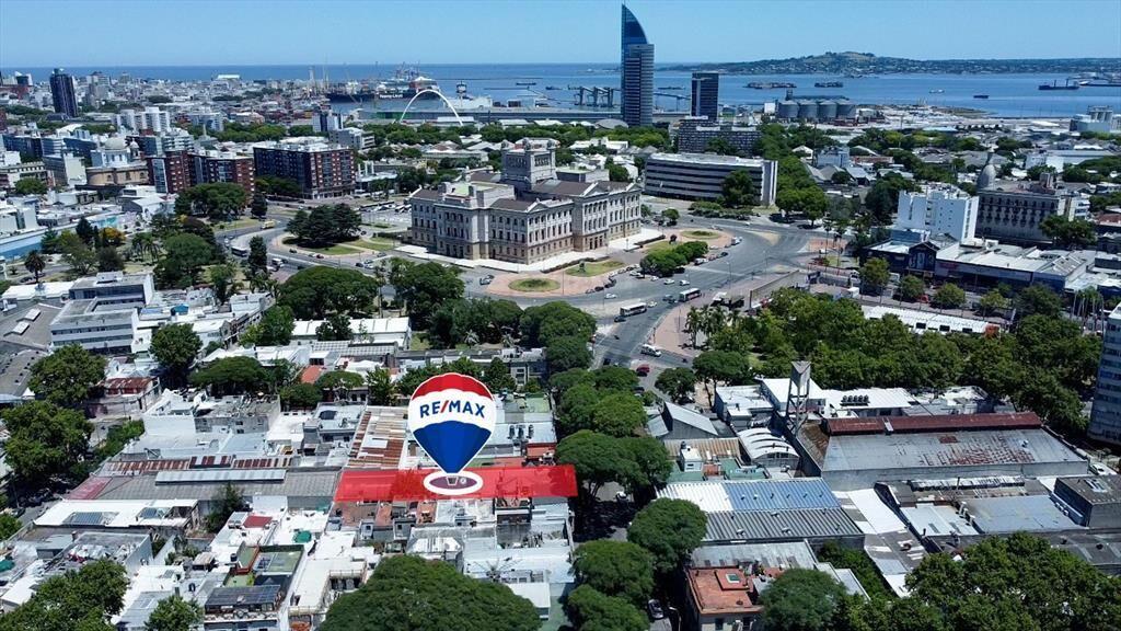 VENTA CASA, IDEAL EMPRESA o CONSTRUCCION, AGUADA