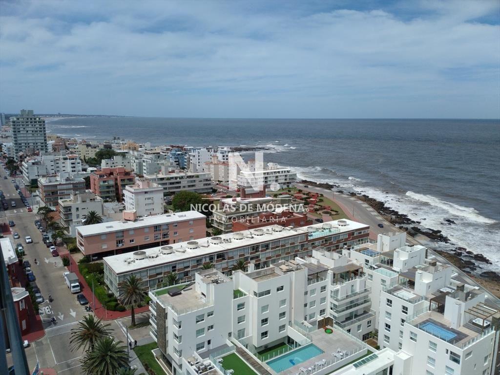 Apartamento en zona de Peninsula con hermosa a