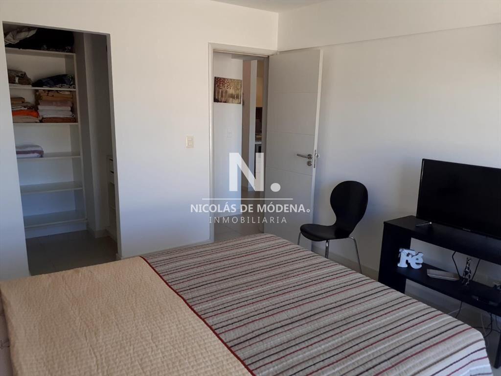 Apartamento en torre moderna con buenos amenities