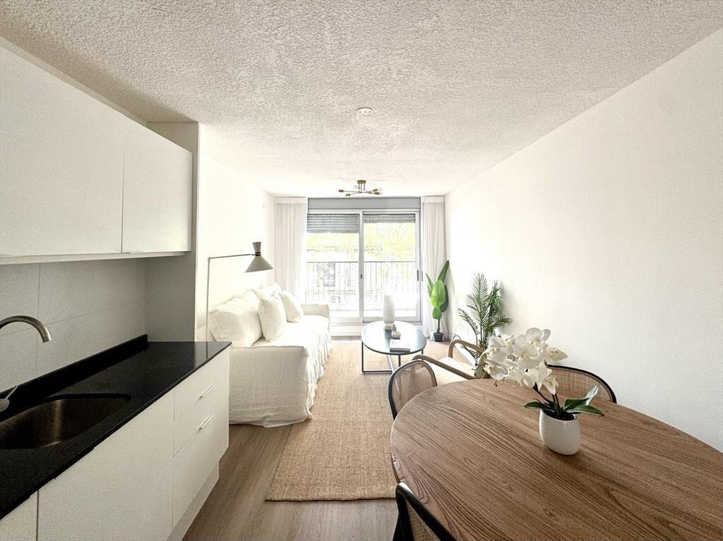 Apartamento en venta 1 dormitorio con terraza en Cordón Mon