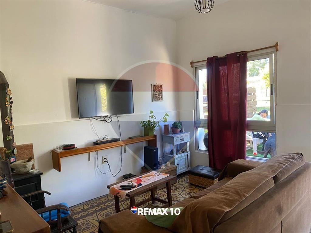 Se vende casa 2 dormitorios buena ubicación