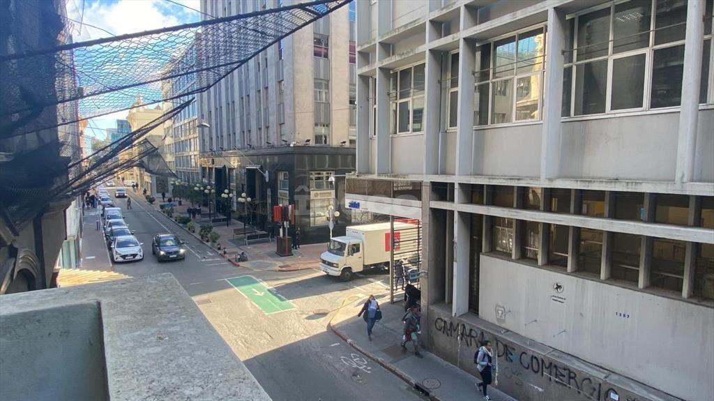OFICINA EN CIUDAD VIEJA