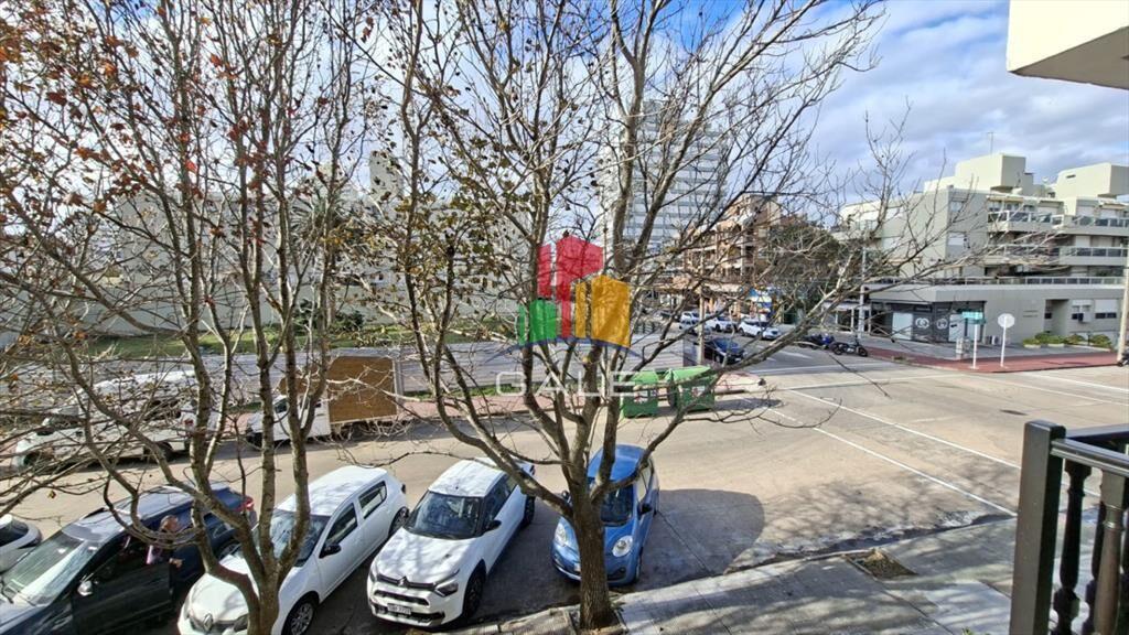 APARTAMENTO EN VENTA 2 DORMITORIOS PENINSULA