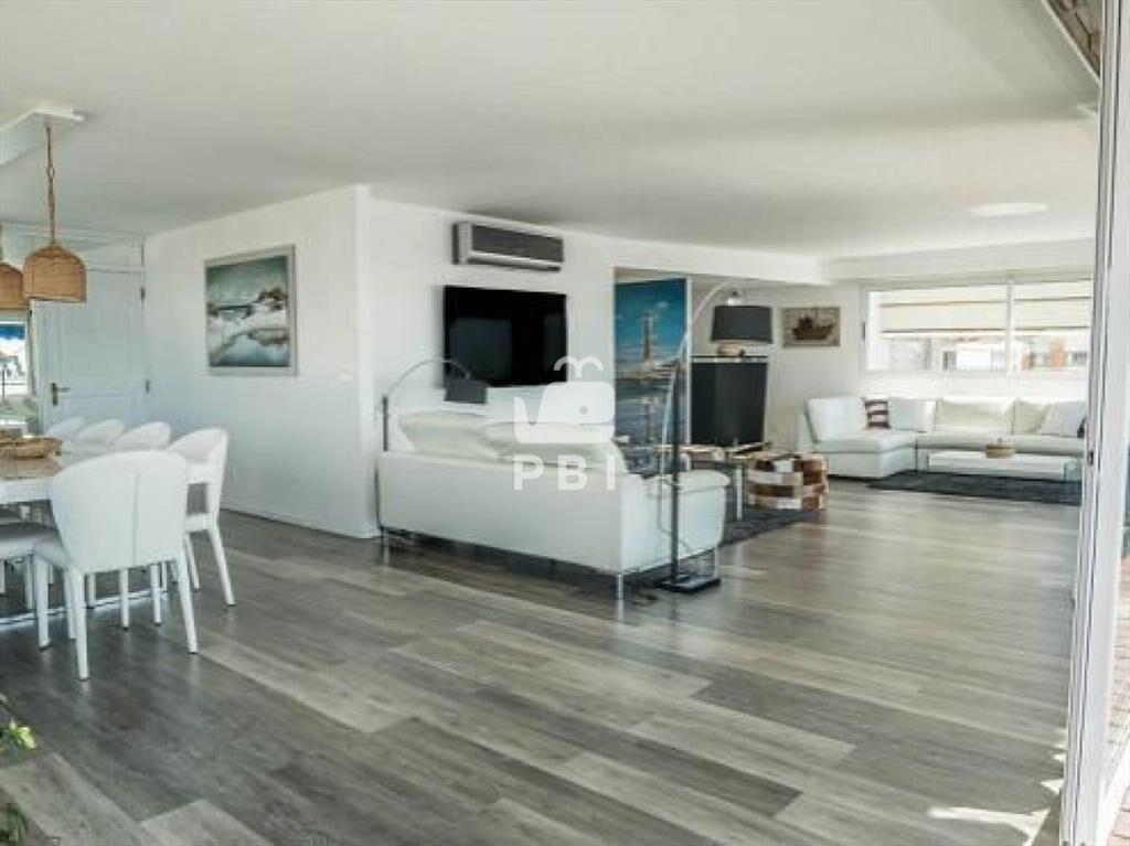 Exclusivo apartamento en venta, 6 dormitorios, -