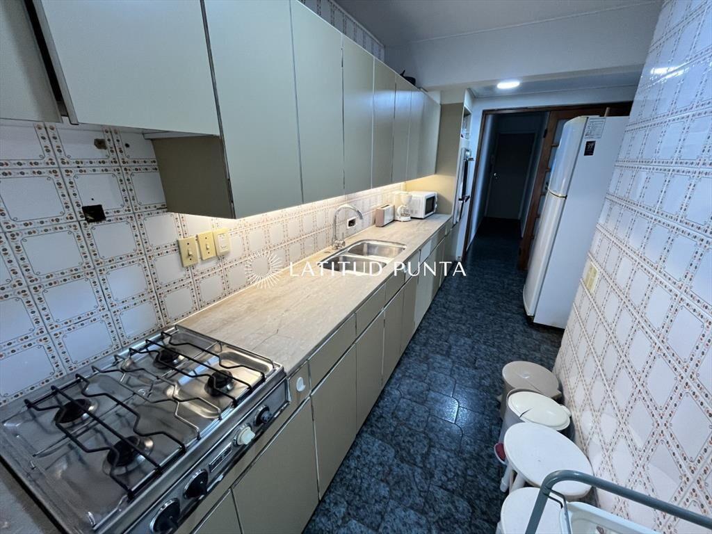 Apartamento en Peninsula, 3 dormitorios