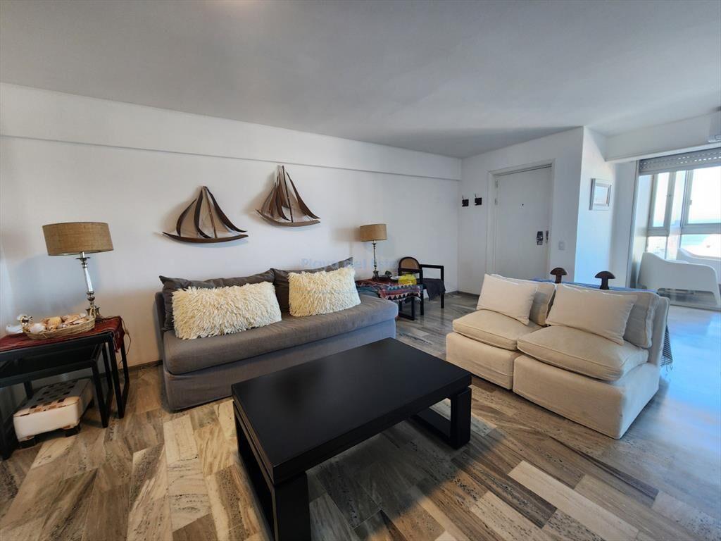 Apartamento en Peninsula, 3 dormitorios *