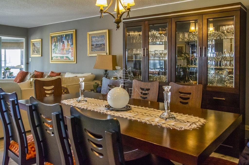 Apartamento en Roosevelt Center de 3 dormitorios
