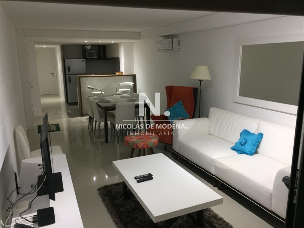 Apartamento de 2 dormitorios en edificio Chronos