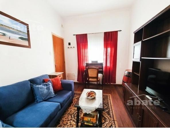 A pasos de la rambla, 1ero x Escalera, 1 dormitorio Balcón