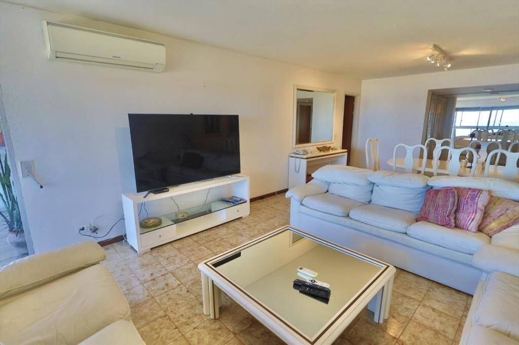APARTAMENTO EN VENTA 3 DORMITORIOS EN EDIFICIO
