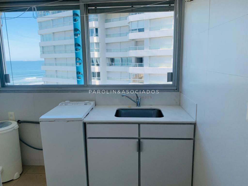 Apartamento en venta de 3 dormitorios en Torre
