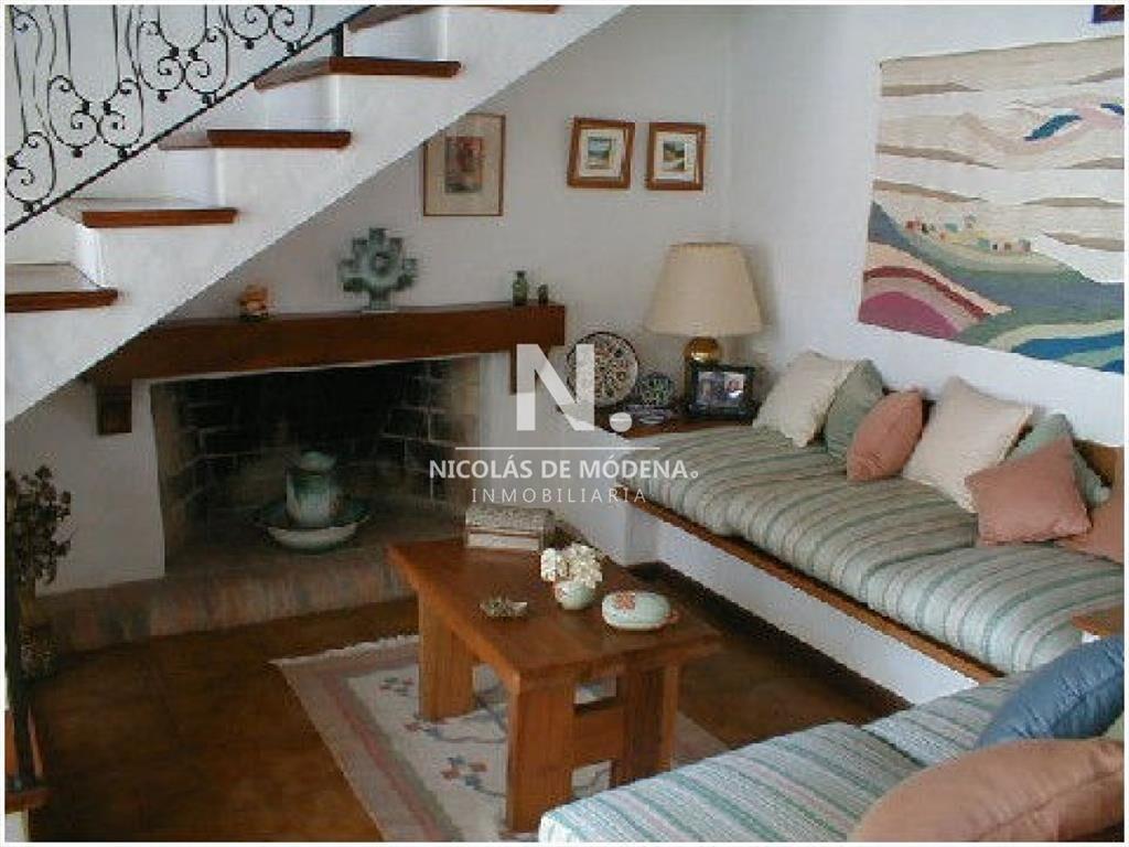 hermosa casa con muy buen parque escucha oferta y
