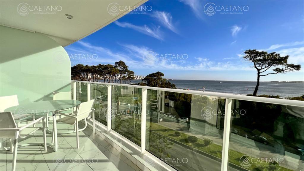 Venta apartamento 3 dormitorios playa mansa Punta