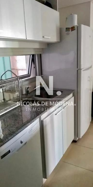 Impecable departamento, comodo e iluminado.