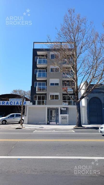 Apartamento monoambiente en venta con garaje incluído en Ag