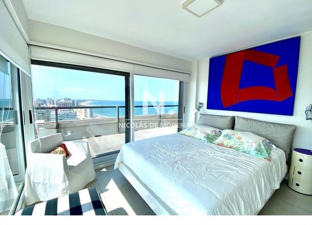 Penthouse en venta, 3 dormitorios con vista al
