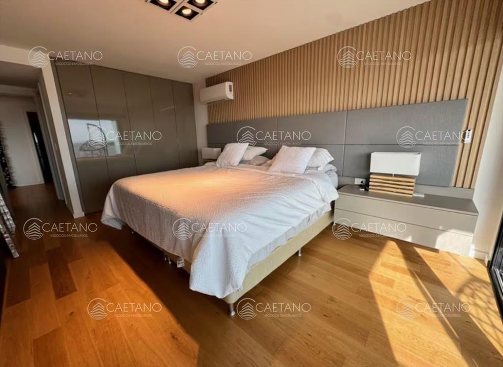 Venta apartamento 4 dormitorios - Malvin,