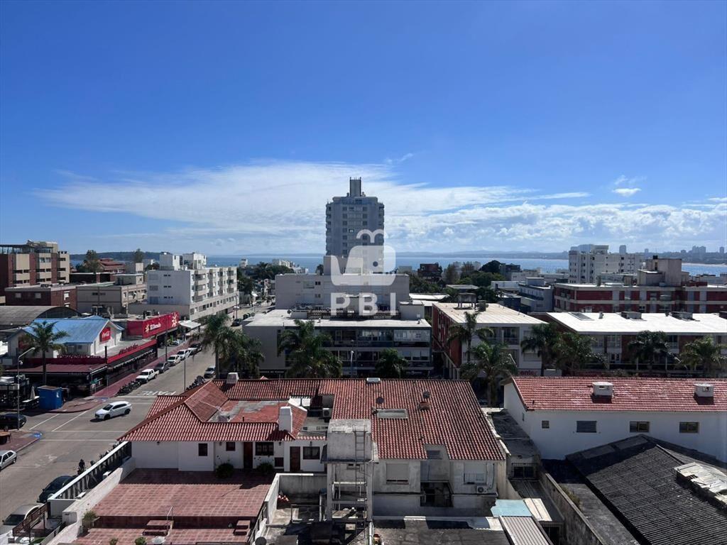 APTO EN VENTA EN PENINSULA CON VISTA AL MAR DE 2 DORMITORIO