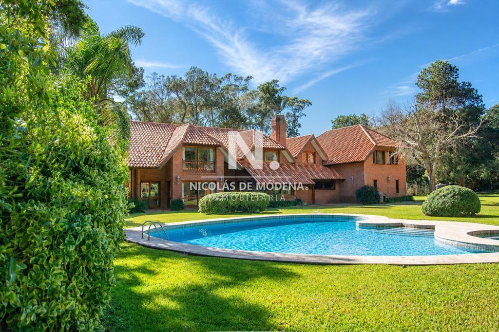 Vende espectacular casa en Beverly Hills - Punta del Este d