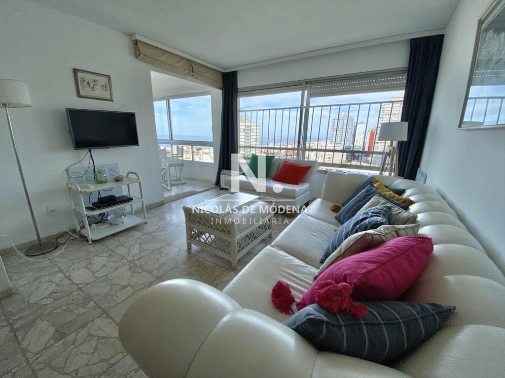 Apartamento en Peninsula, 3 dormitorios