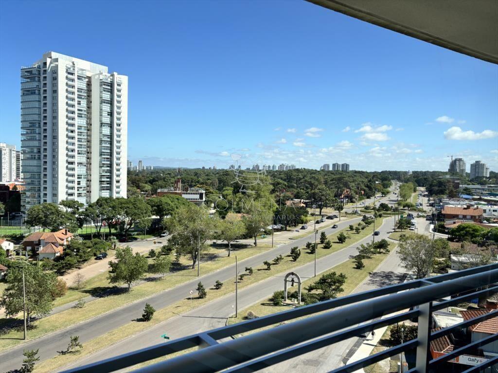 Alexander Boulevard