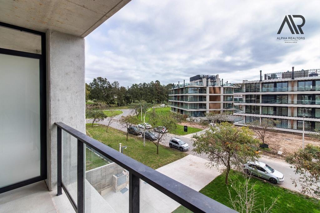 Apartamento en venta c/ cochera en Barrio Parques