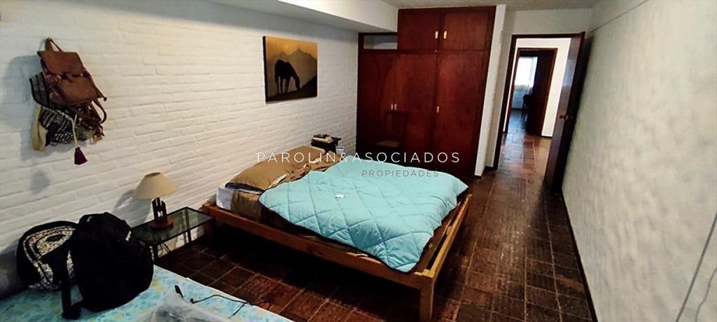 Casa en venta en playa Mansa, Punta del Este.