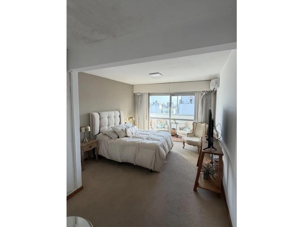 va2346 venta apto penthouse 1 dorm centro garaje terraza