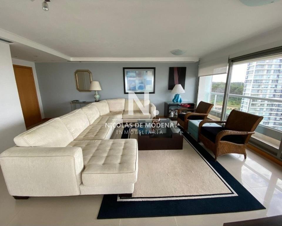 Vende en Playa Brava, Apartamento de 3 con vista