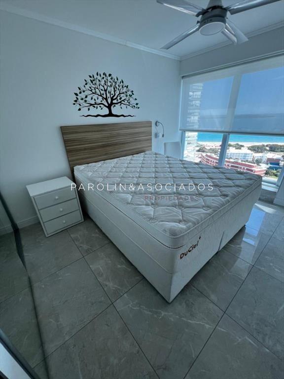 Apartamento de 2 dormitorios en venta en Miami