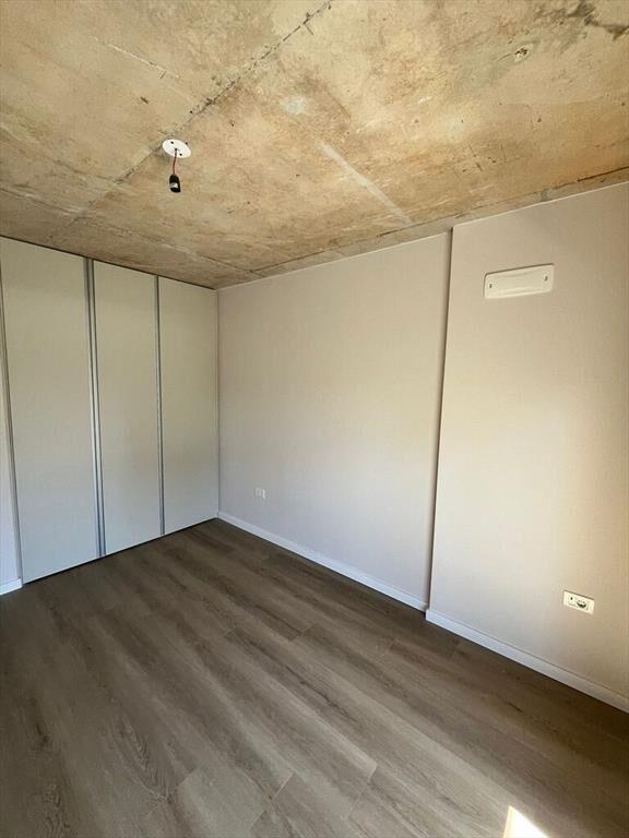 A ESTRENAR MUY MODERNO APARTAMENTO DE UN DORMITORIO CON GAR