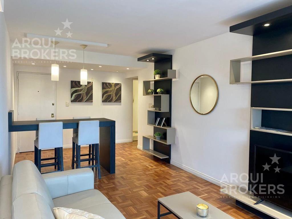 Alquiler apartamento dos dormitorios con muebles en Punta C