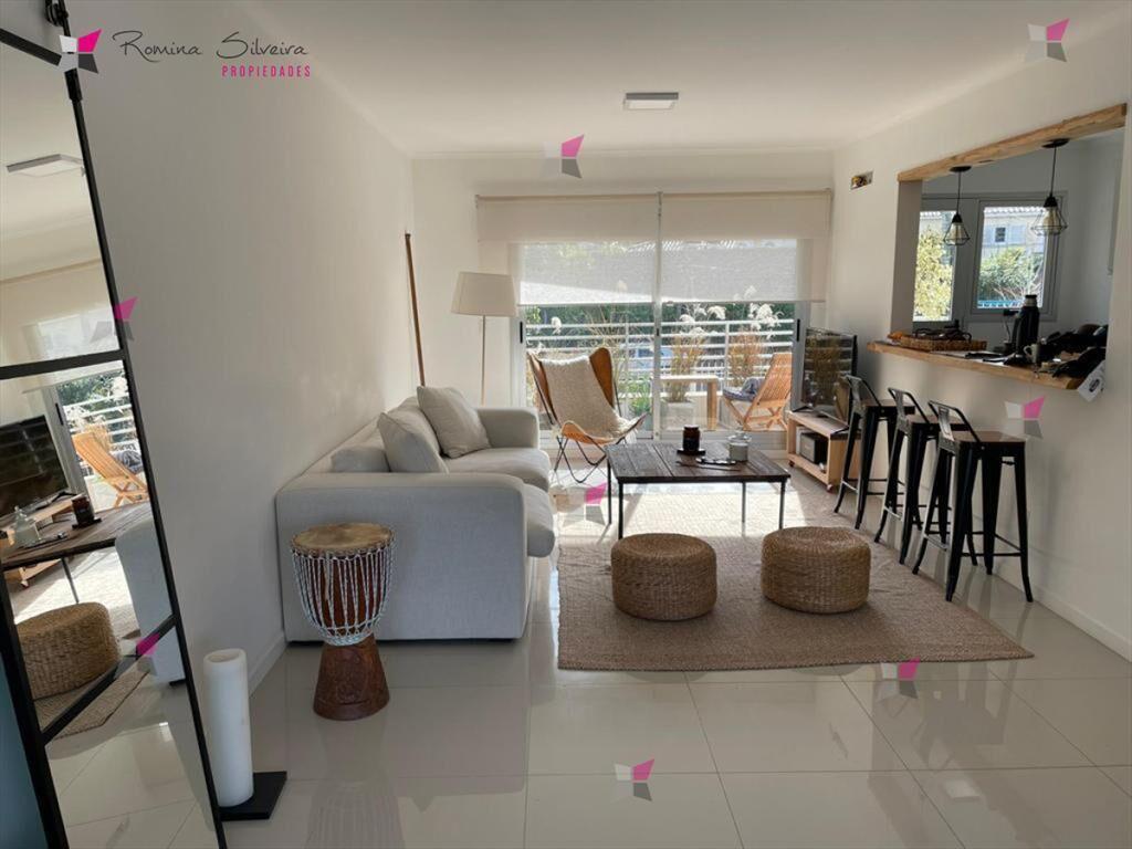 VENTA DE APARTAMENTO DE 3 DORMITORIOS EN SAN RAFAEL PUNTA D