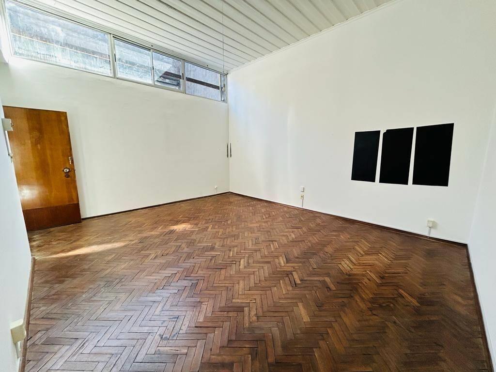 Alquiler - Oficina en Ciudad Vieja con 30 m2 - Rincón y B. M