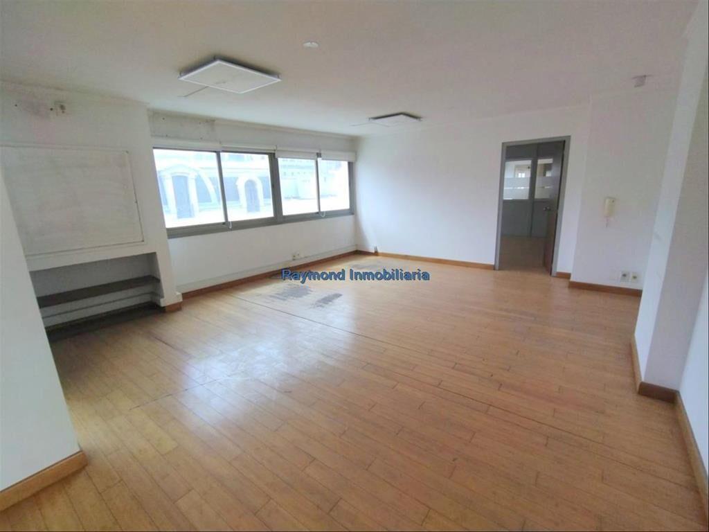 Alquiler Excelente oficina de 230m2 en Ciudad Vieja