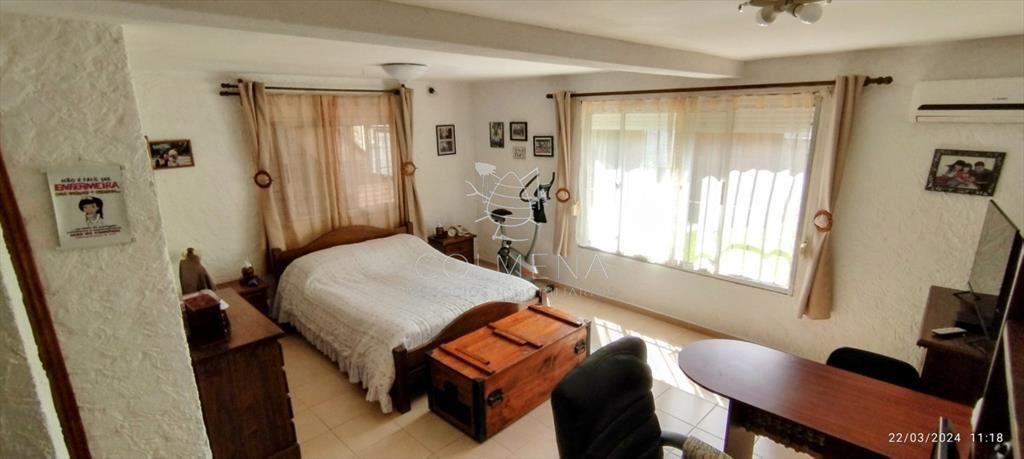 Muy buena casa con amplias comodidades y ideal