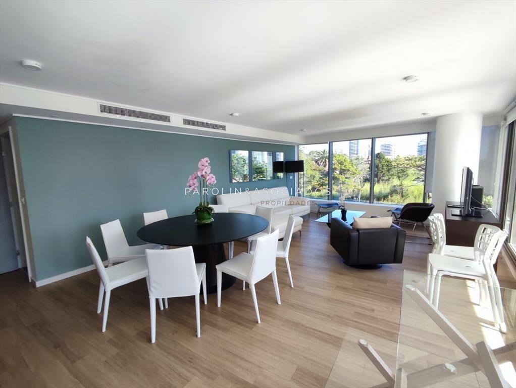 Apartamento en venta en Mansa, Punta del Este.