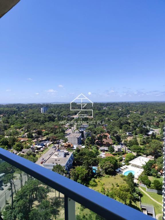 Venta apartamento 3 dormitorios Punta del Este
