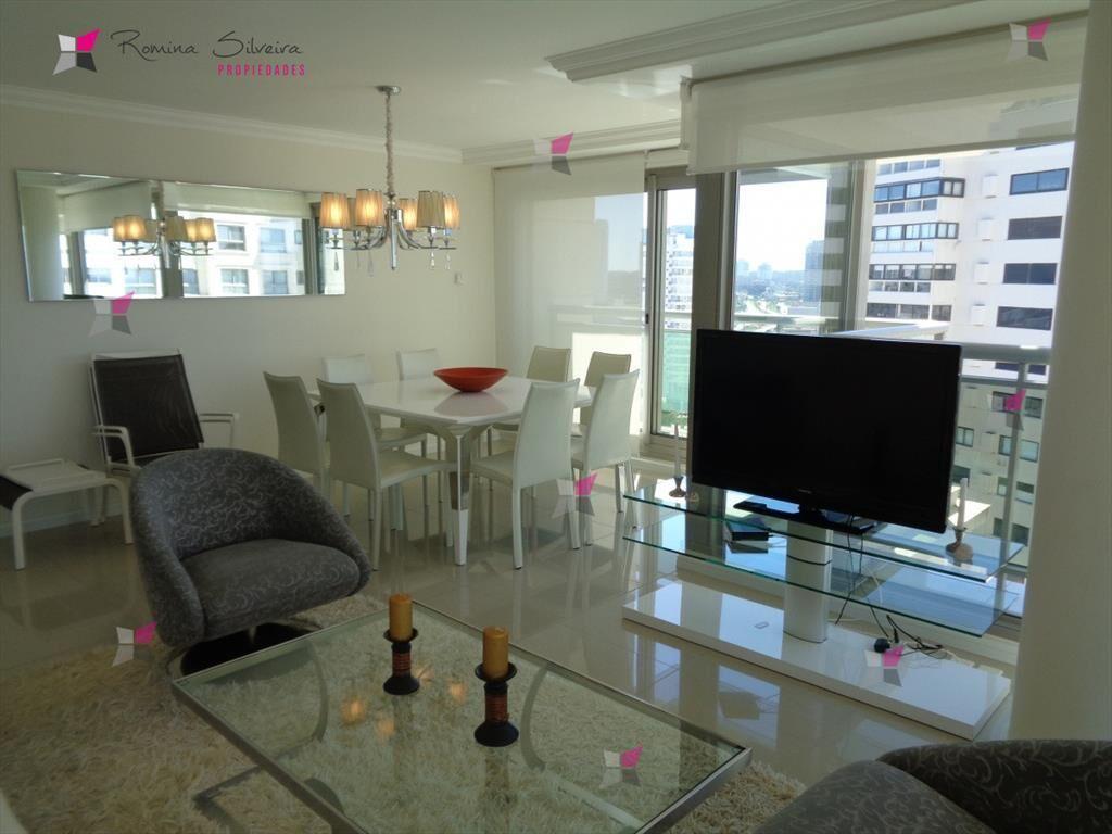 Apartamento en Brava, 2 dormitorios *